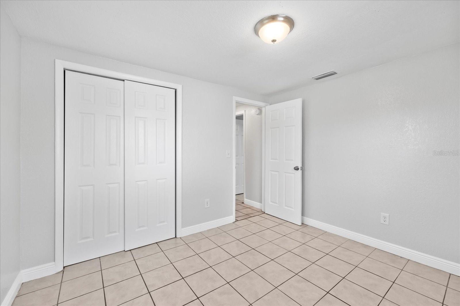 Image 9 of 31 For 3524 Hoover Drive