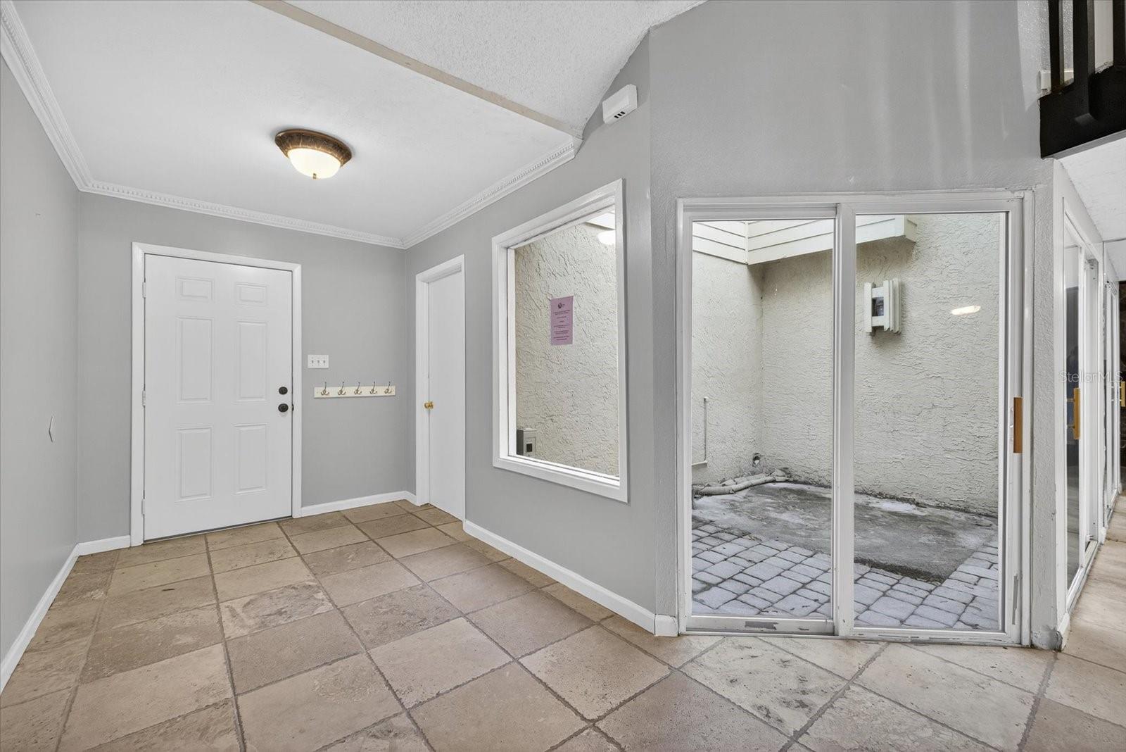 Image 10 of 43 For 417 Somerset Lane
