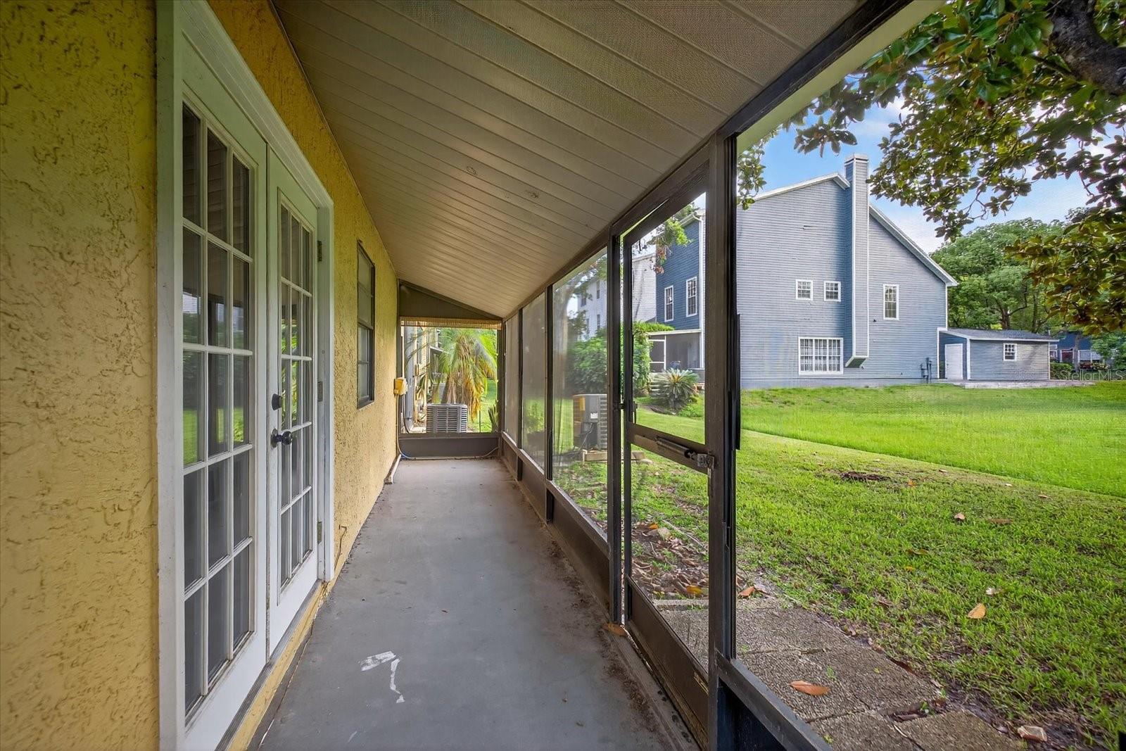 Image 33 of 43 For 417 Somerset Lane