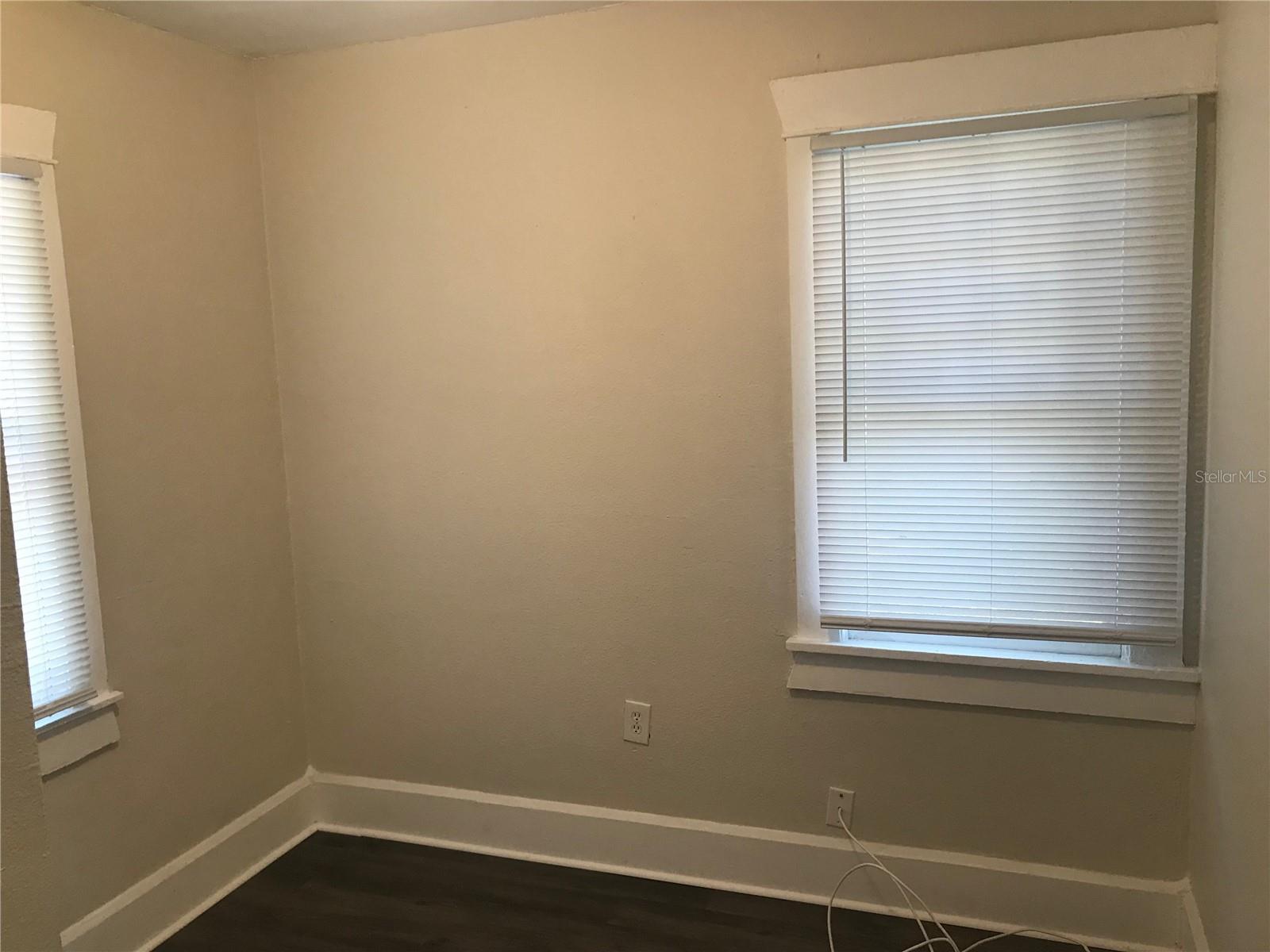 Image 14 of 19 For 2035 14th Street S