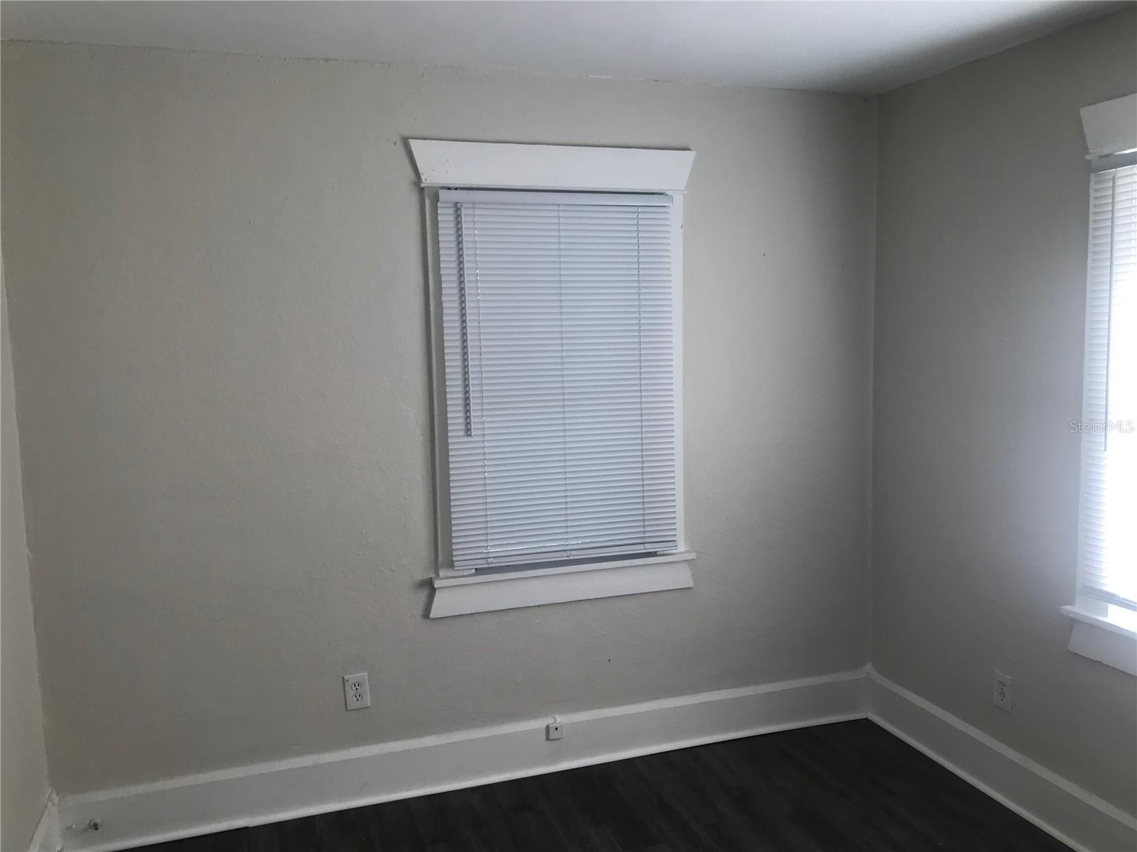 Image 16 of 19 For 2035 14th Street S