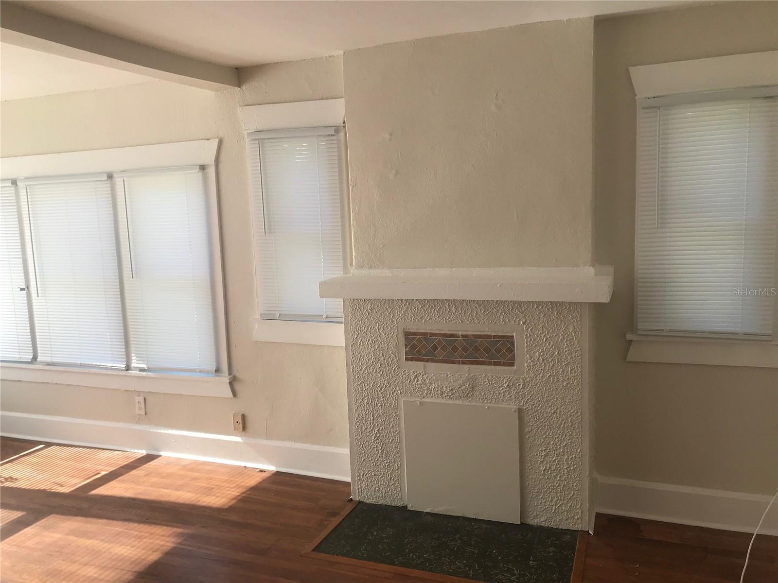 Image 3 of 19 For 2035 14th Street S