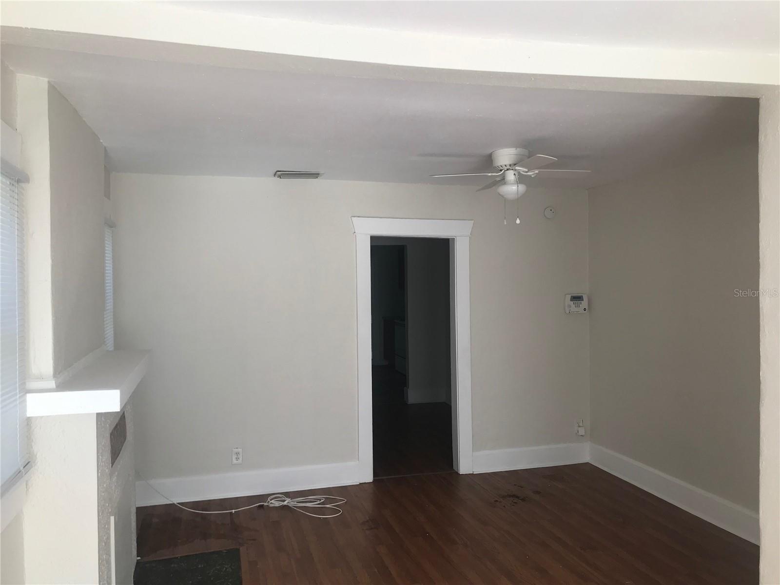 Image 5 of 19 For 2035 14th Street S