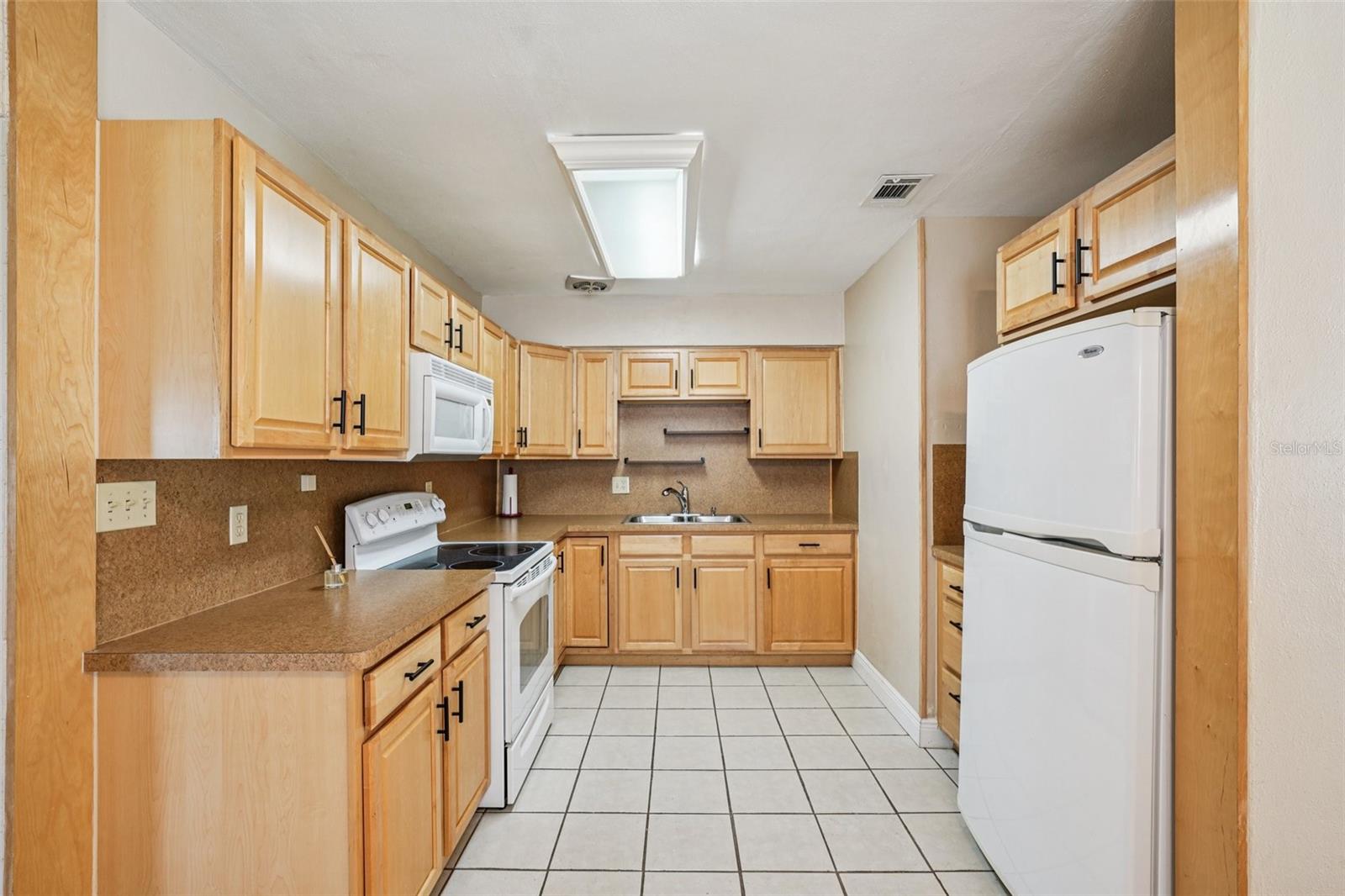 Image 15 of 41 For 5825 81st Avenue N
