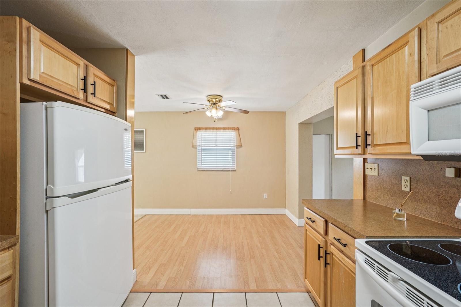 Image 18 of 41 For 5825 81st Avenue N