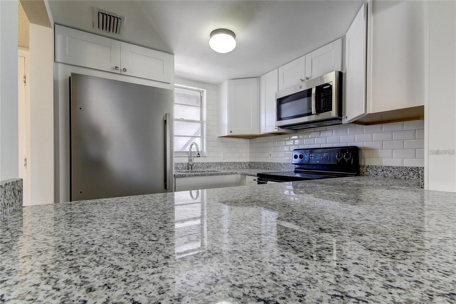 Image 25 of 62 For 4901 Onyx Lane 204