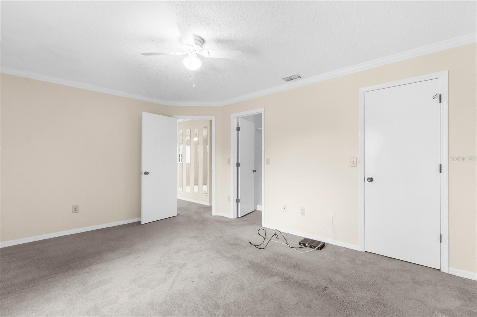 Image 15 of 25 For 6635 Timbercove Lane