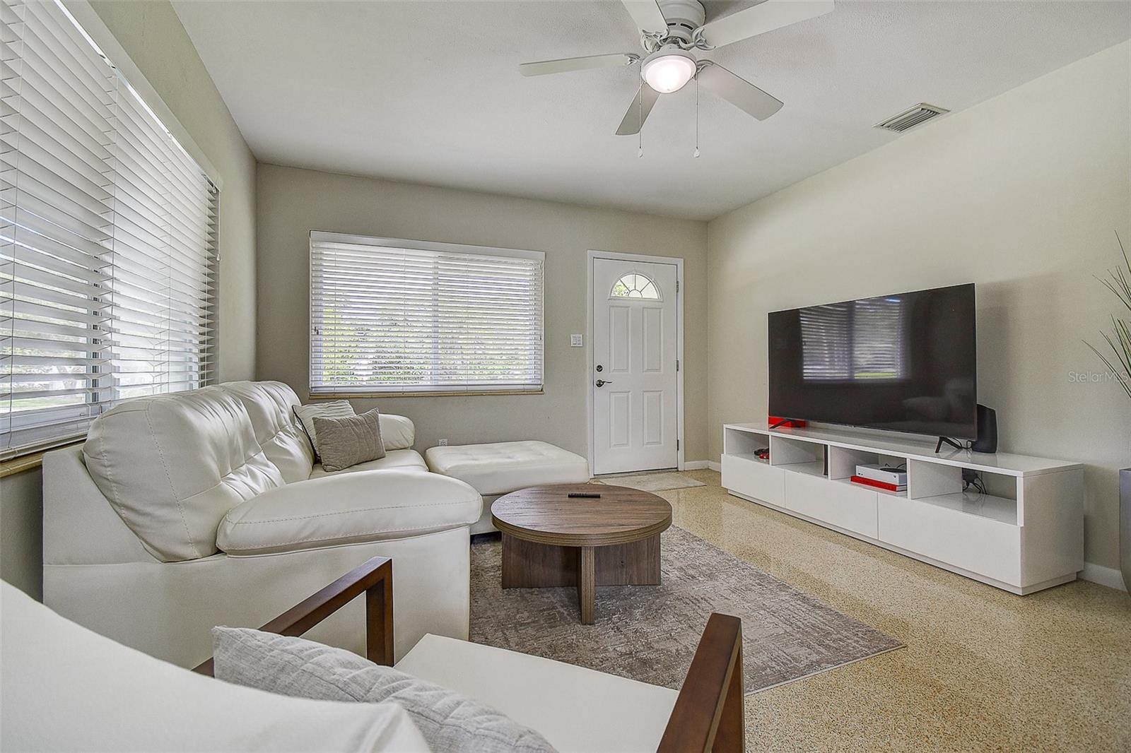Image 13 of 28 For 1600 11th Street
