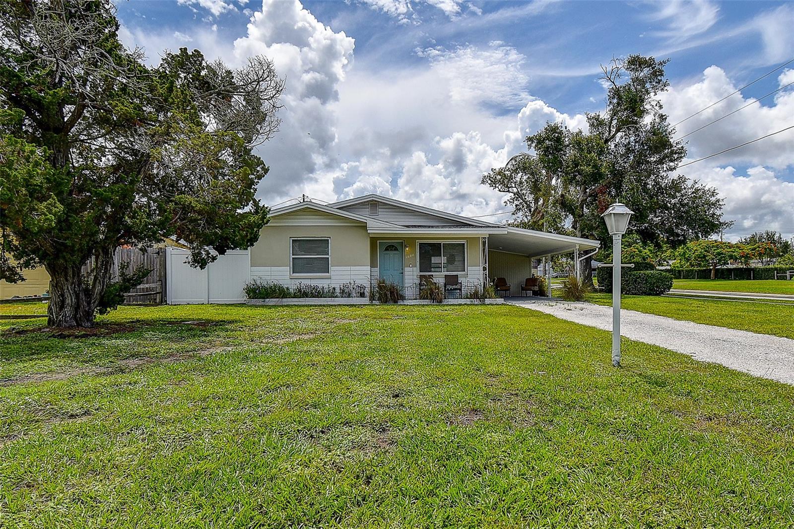 Image 2 of 28 For 1600 11th Street