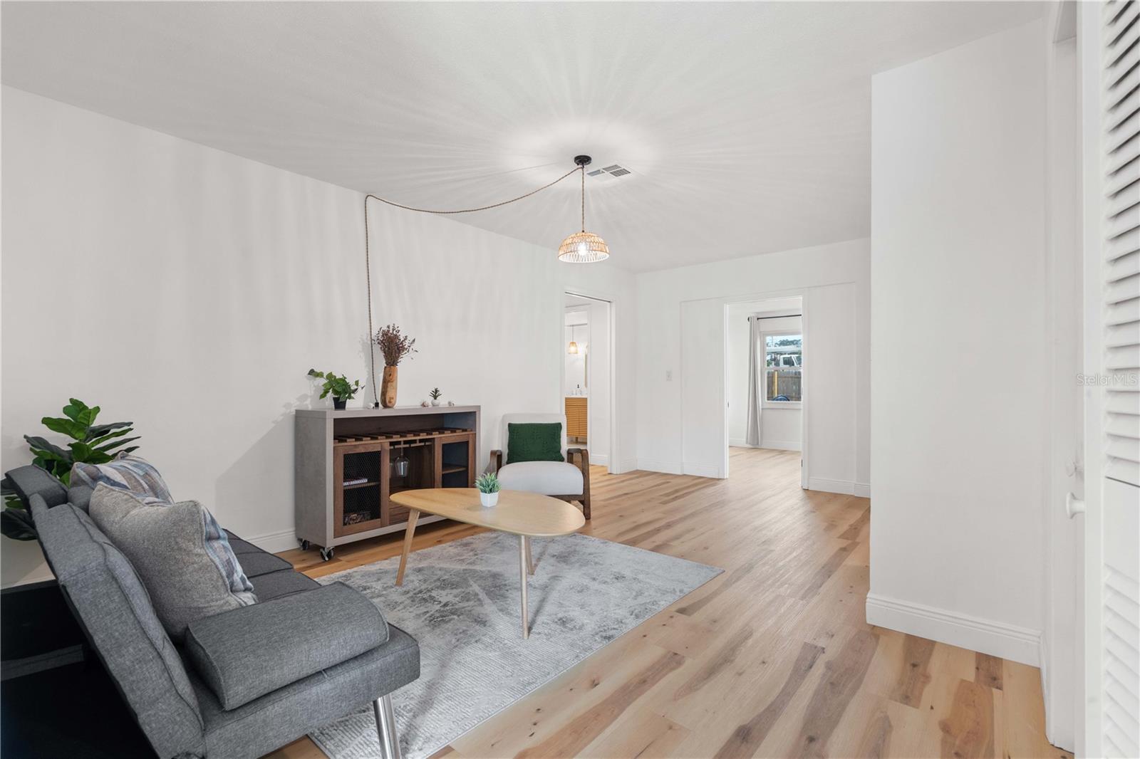 Image 11 of 47 For 1720 Patlin Circle N