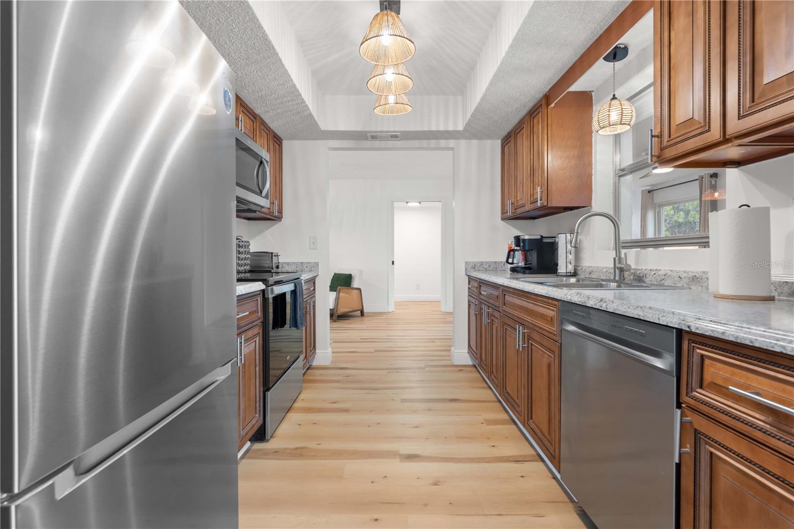 Image 18 of 47 For 1720 Patlin Circle N