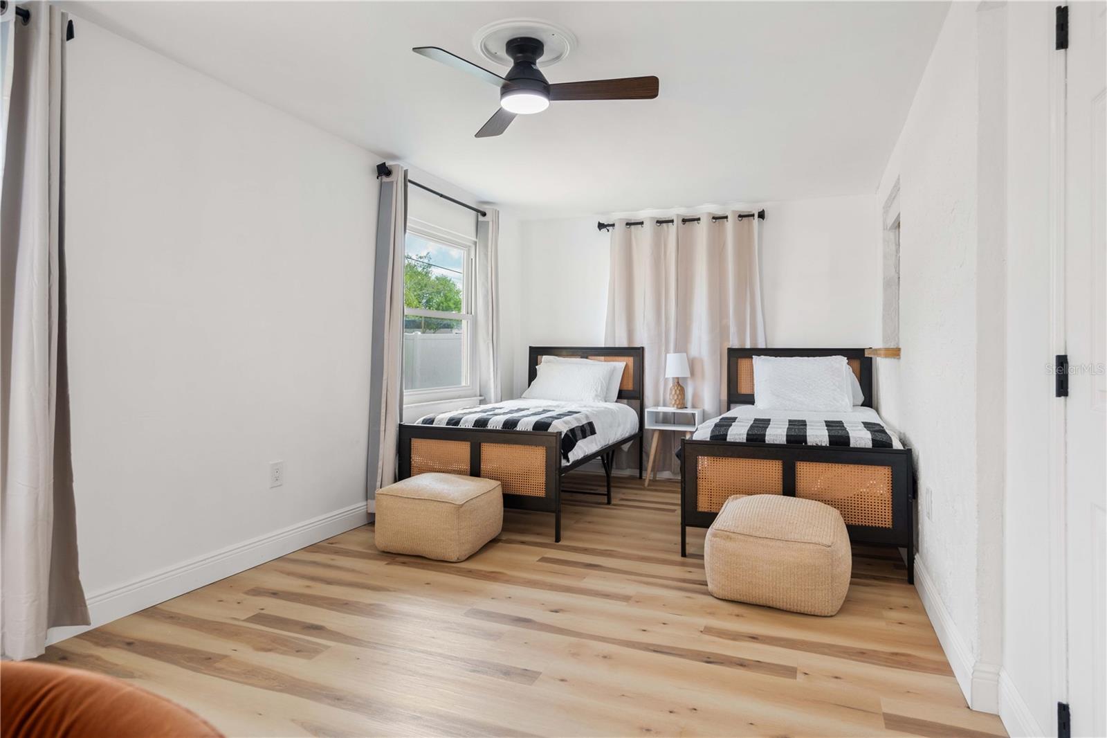 Image 30 of 47 For 1720 Patlin Circle N