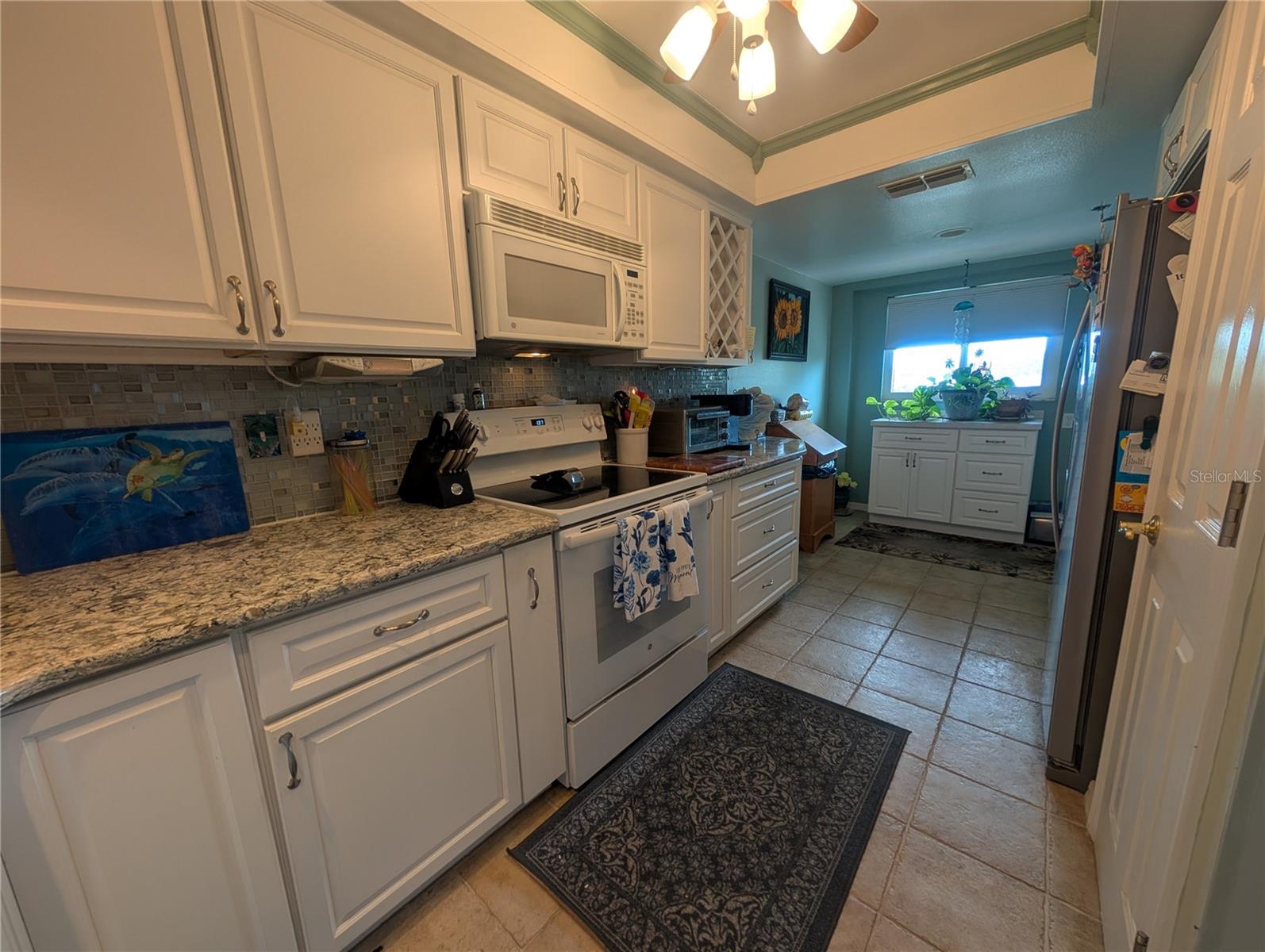 Image 6 of 21 For 9510 Harbor Greens Way 406