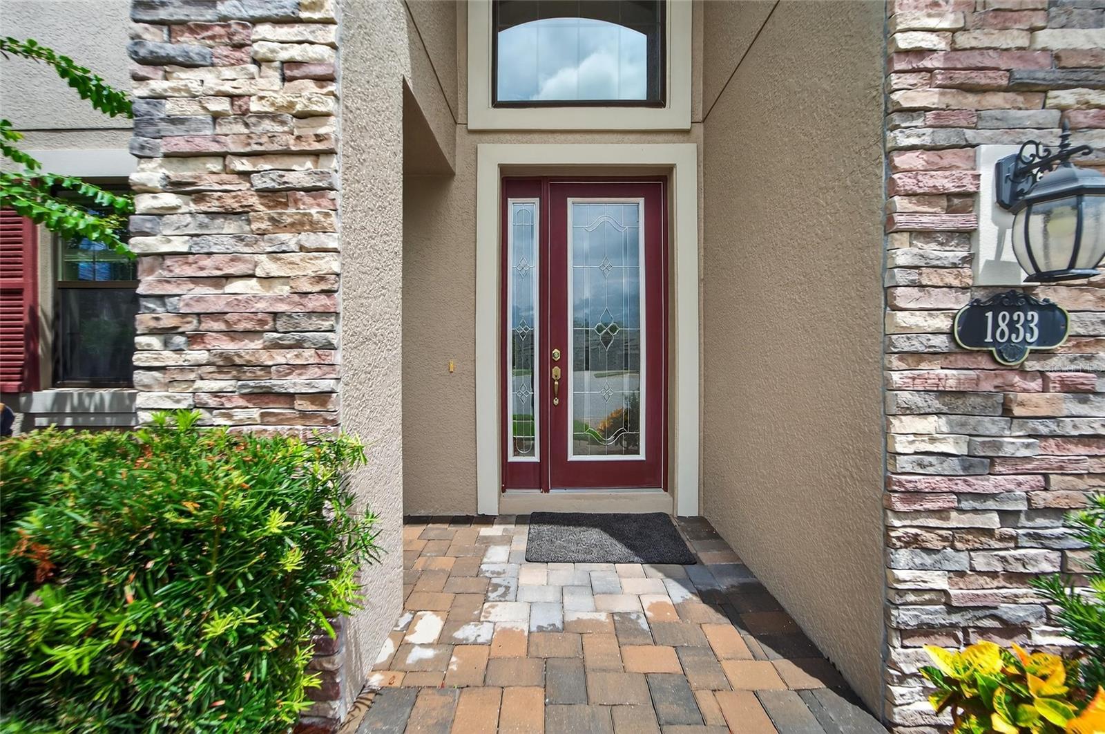 Listing photo id 1 for 1833 Cherry Walk Road
