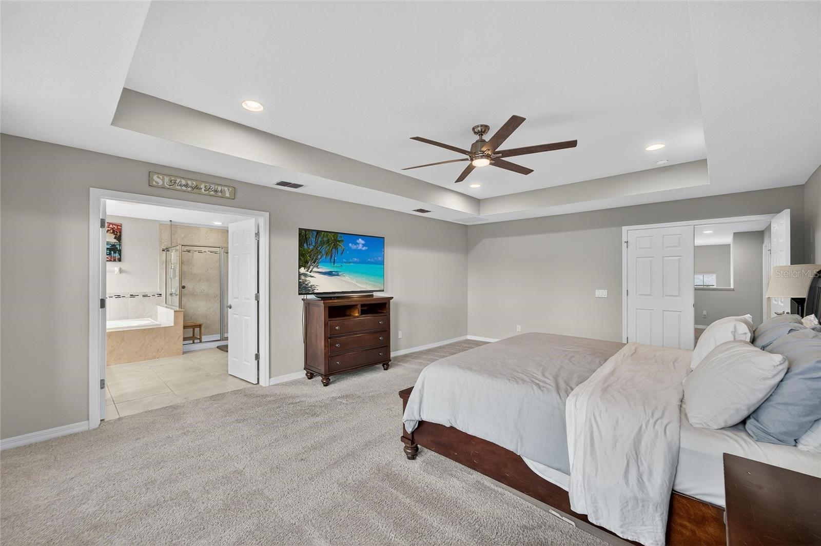 Listing photo id 31 for 1833 Cherry Walk Road