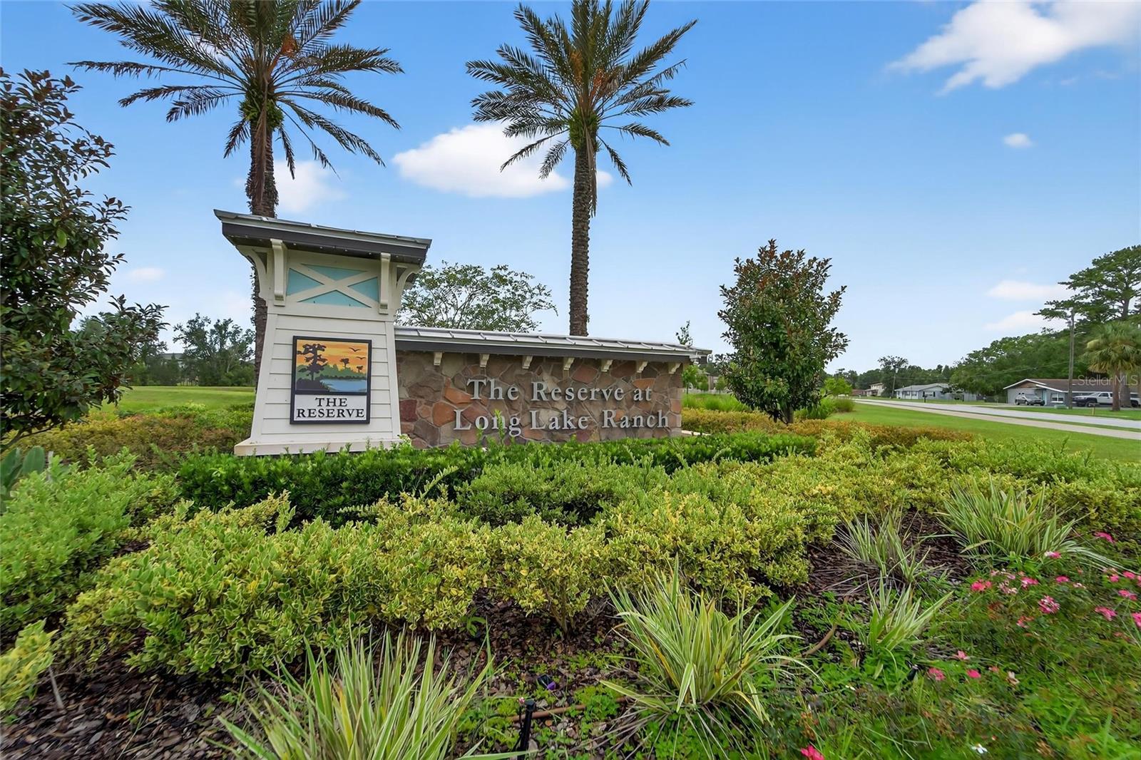 Listing photo id 3 for 1833 Cherry Walk Road