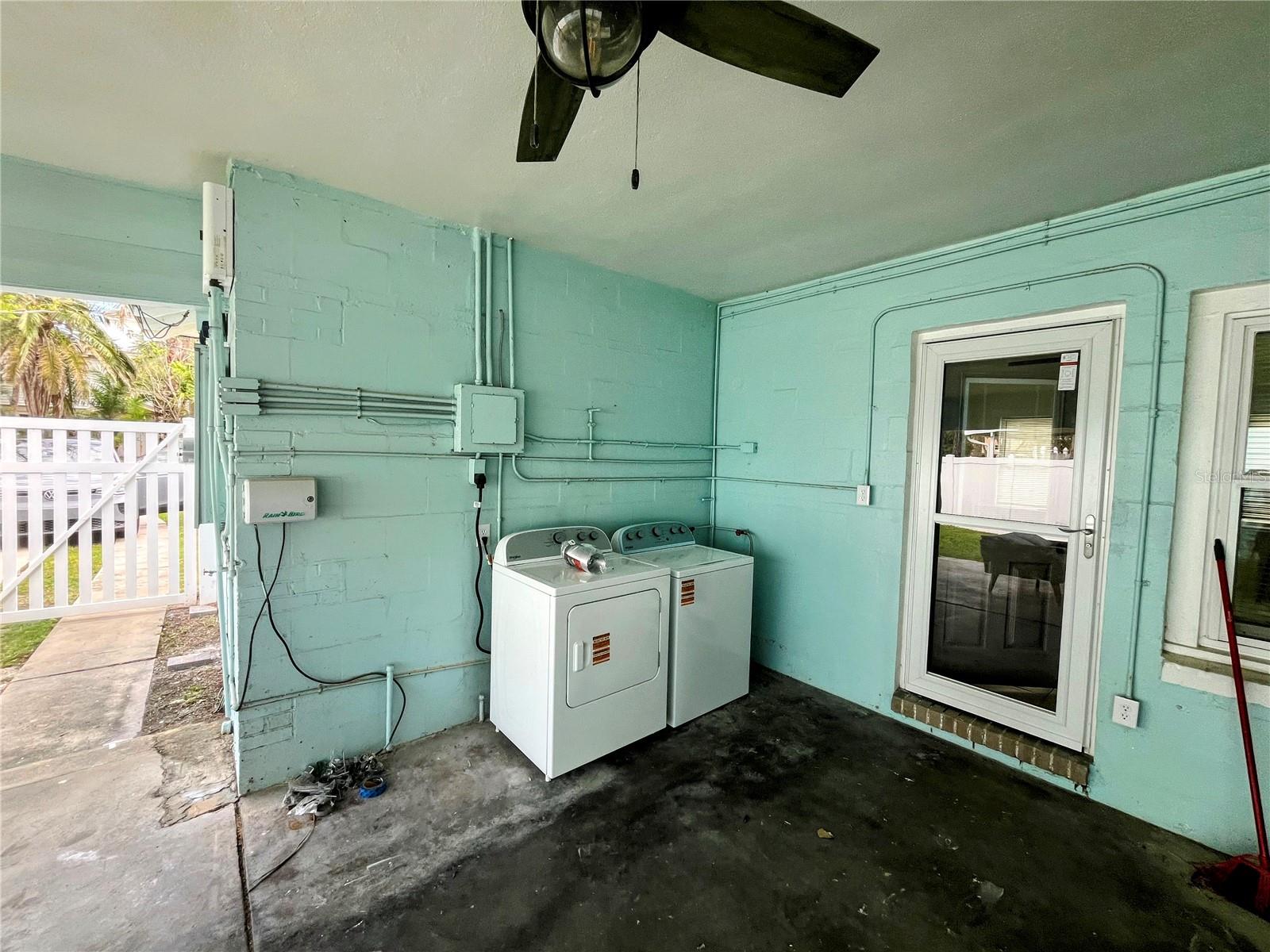Image 18 of 19 For 870 Bruce Avenue