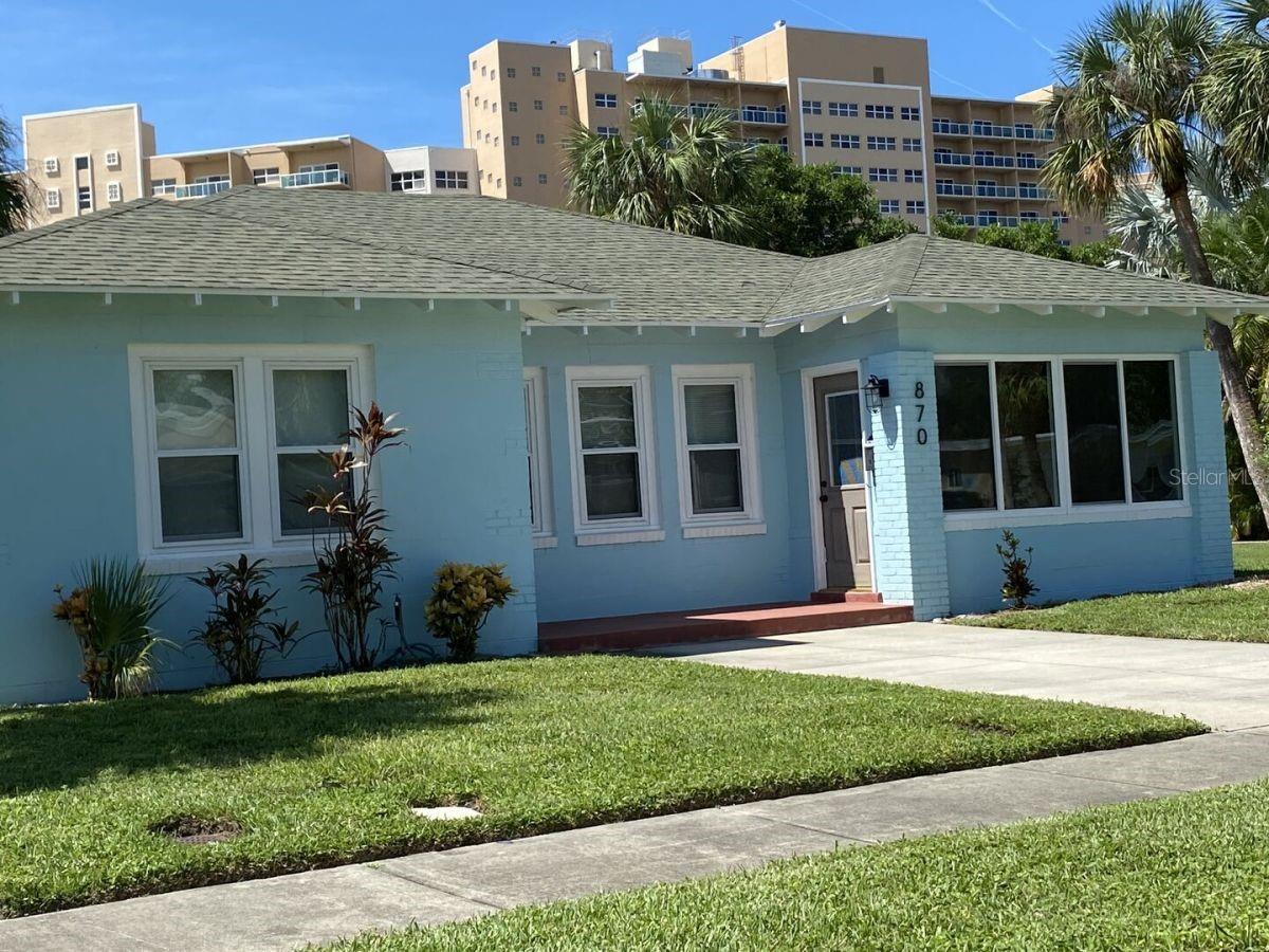 Image 2 of 19 For 870 Bruce Avenue