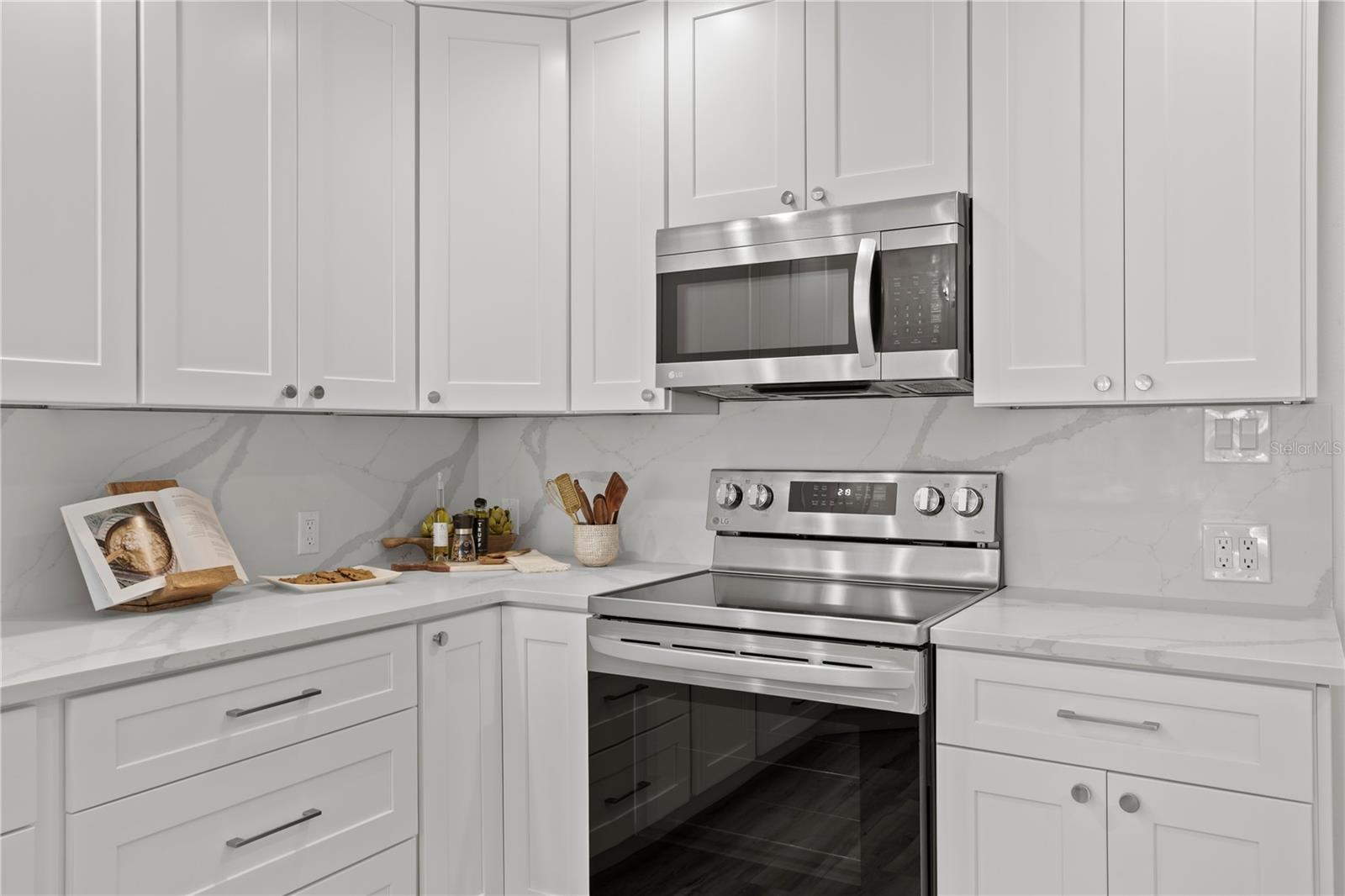 Image 12 of 53 For 221 42nd Avenue