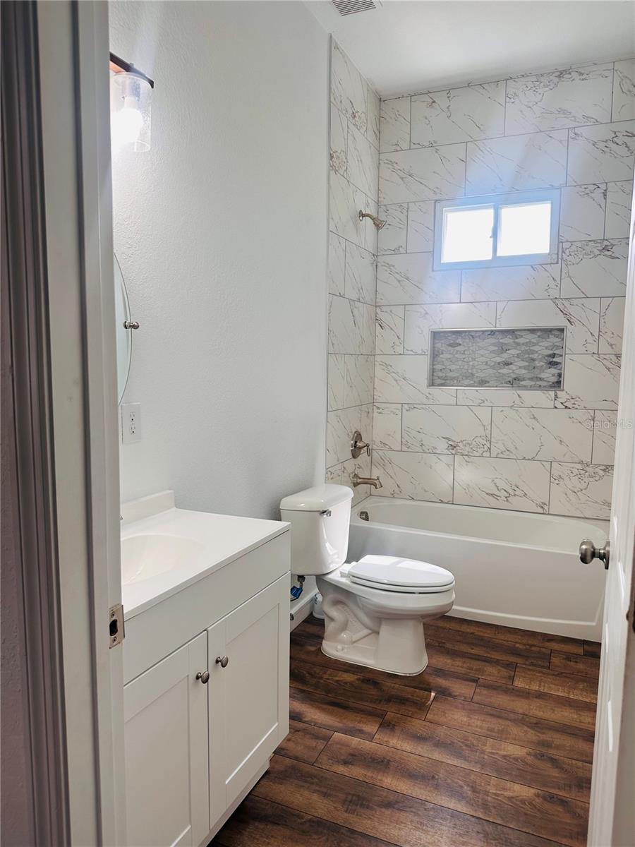 Image 10 of 16 For 503 Renfro Street