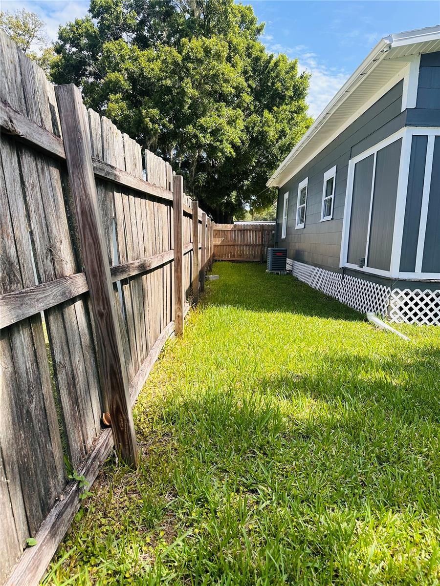 Image 16 of 16 For 503 Renfro Street