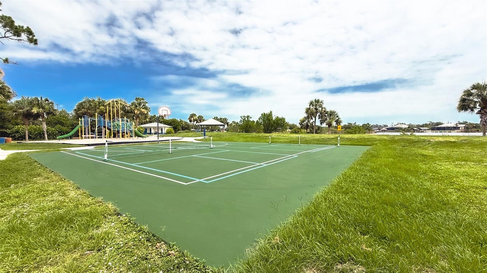 Image 19 of 32 For 13155 Pace Circle