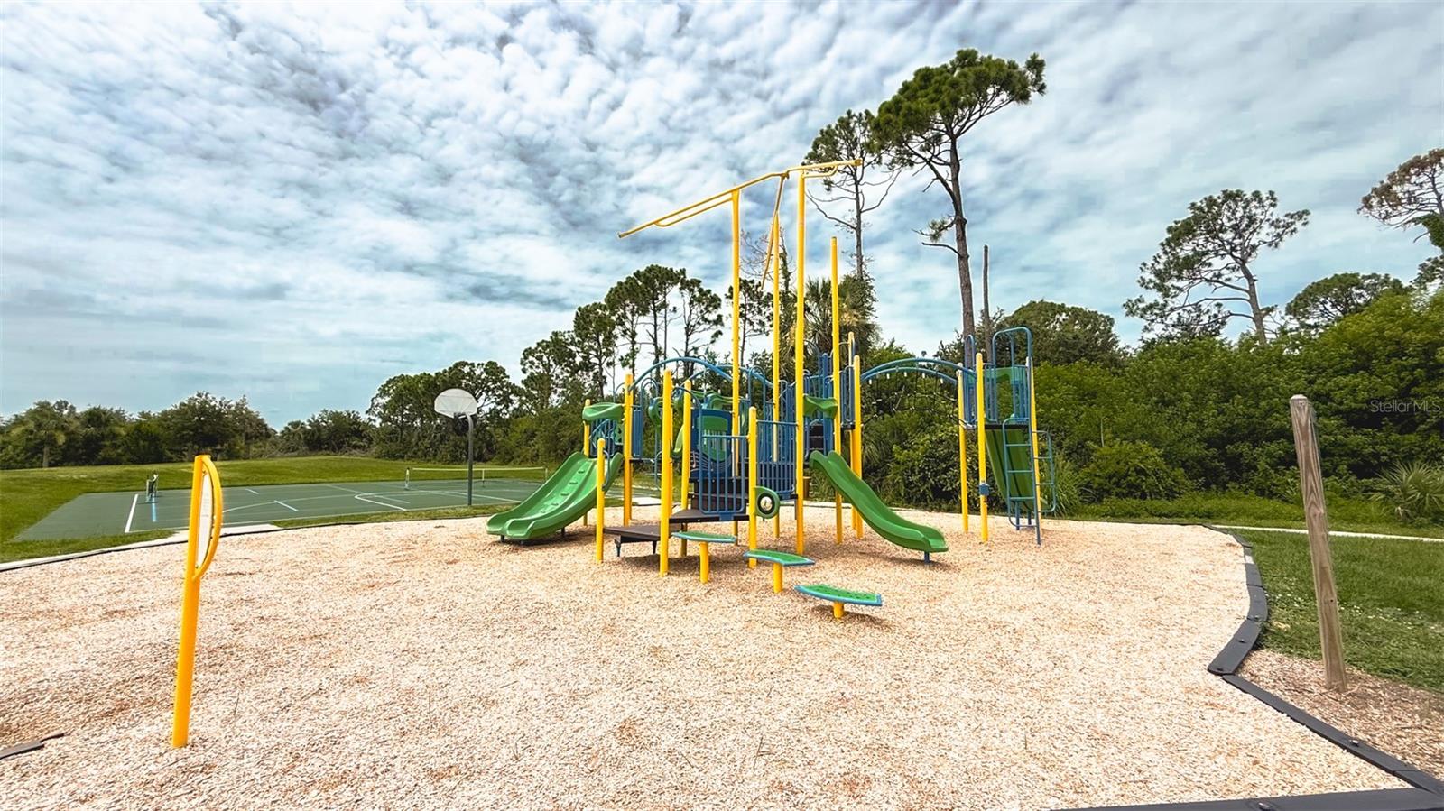 Image 21 of 32 For 13155 Pace Circle