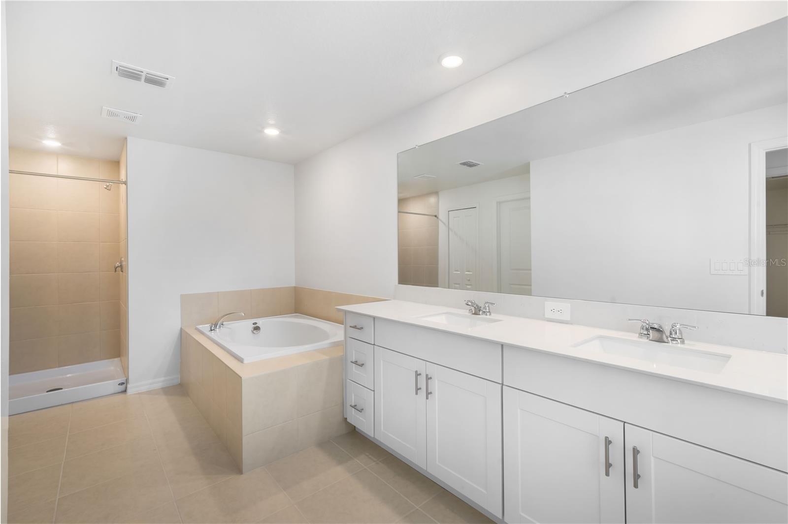 Image 20 of 26 For 36134 Joseph Blake Street