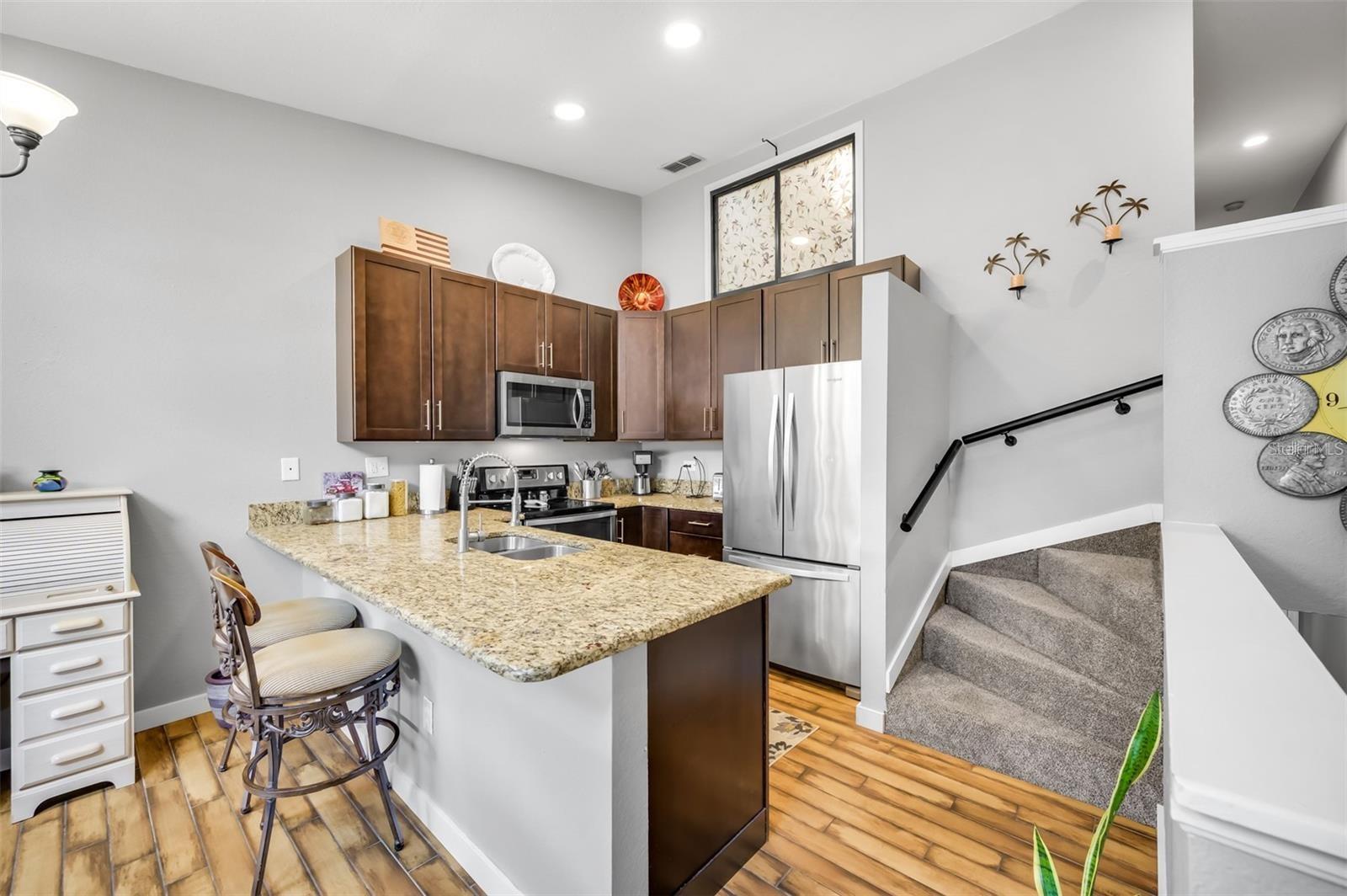 Image 11 of 34 For 6264 92nd Pl N  3104