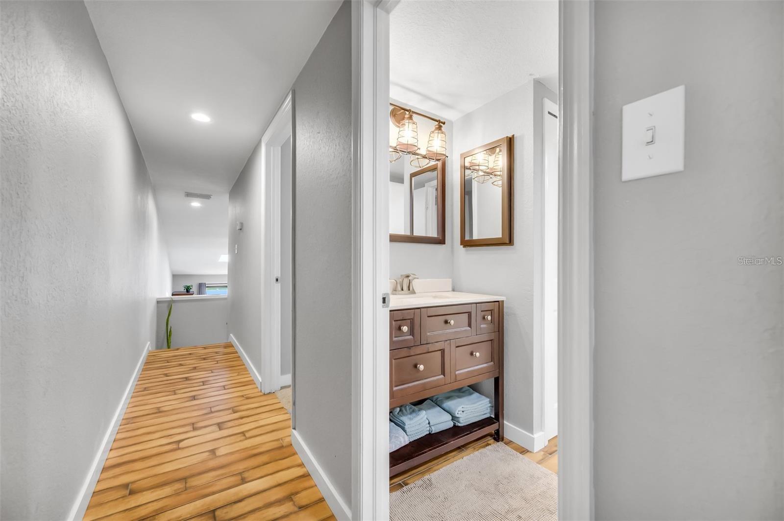 Image 18 of 34 For 6264 92nd Pl N  3104