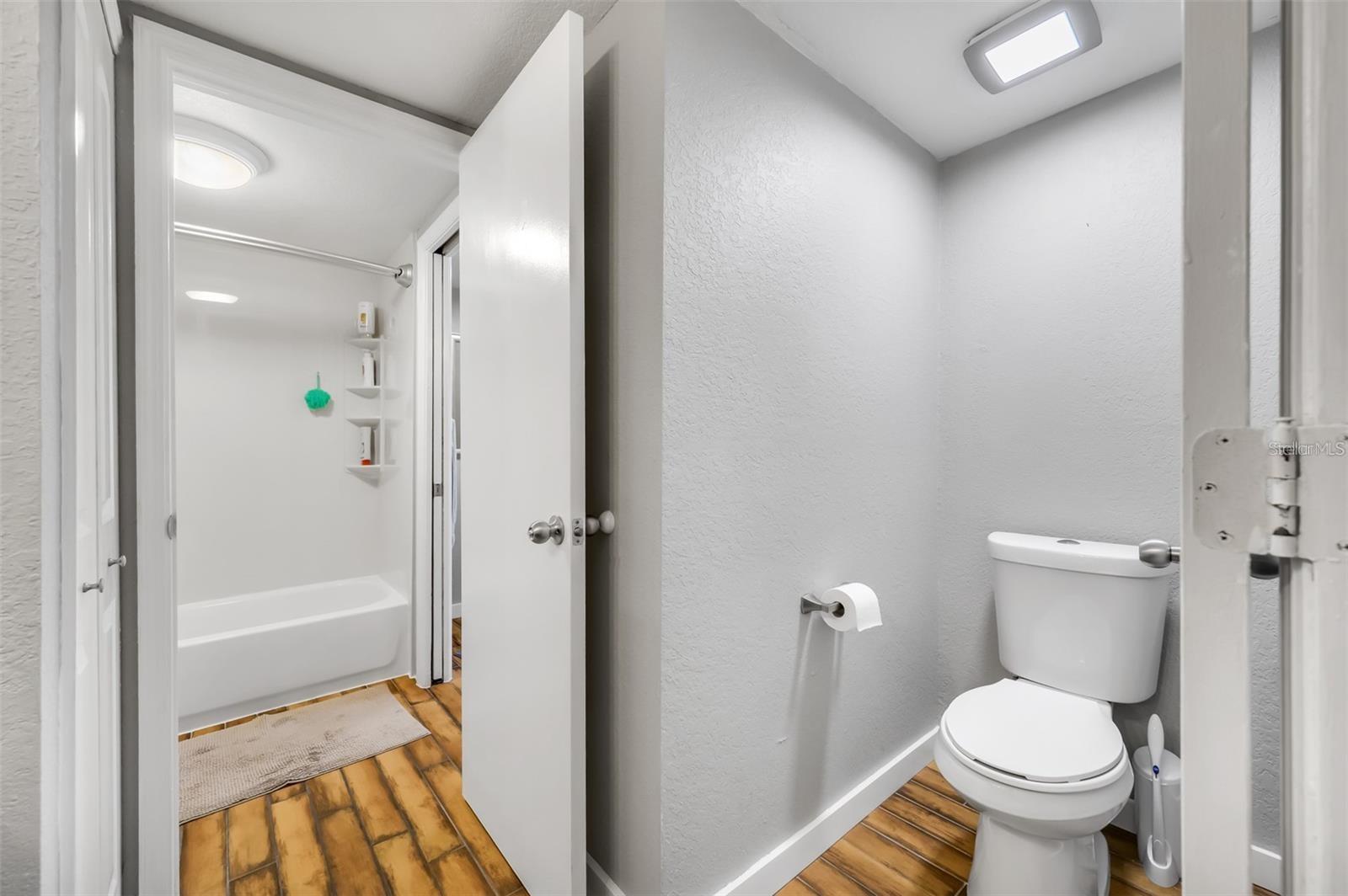Image 20 of 34 For 6264 92nd Pl N  3104