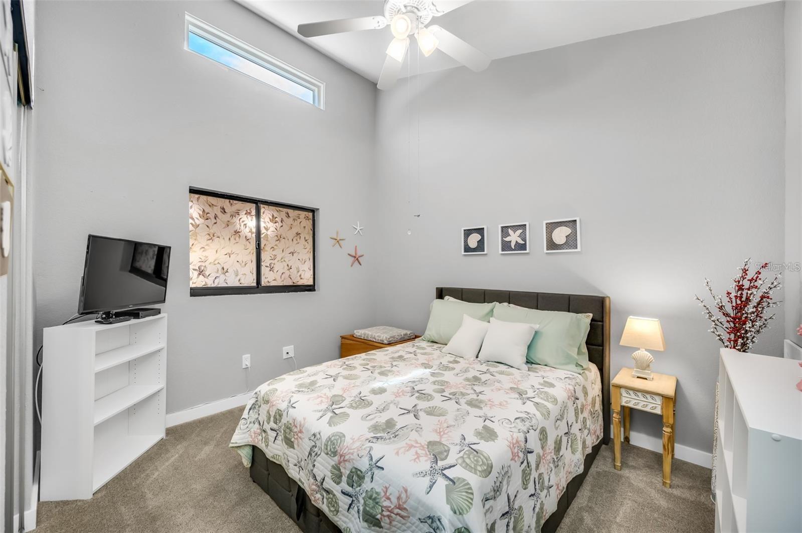Image 24 of 34 For 6264 92nd Pl N  3104