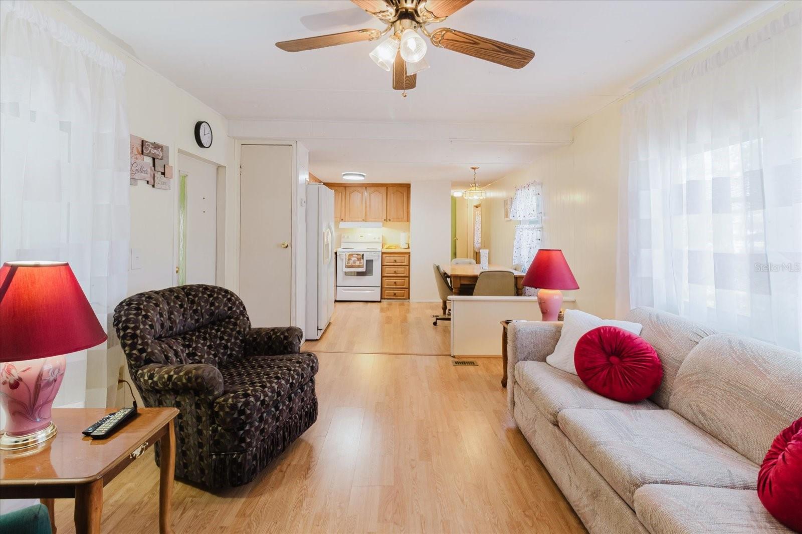 Image 10 of 44 For 7803 46th Avenue N 63