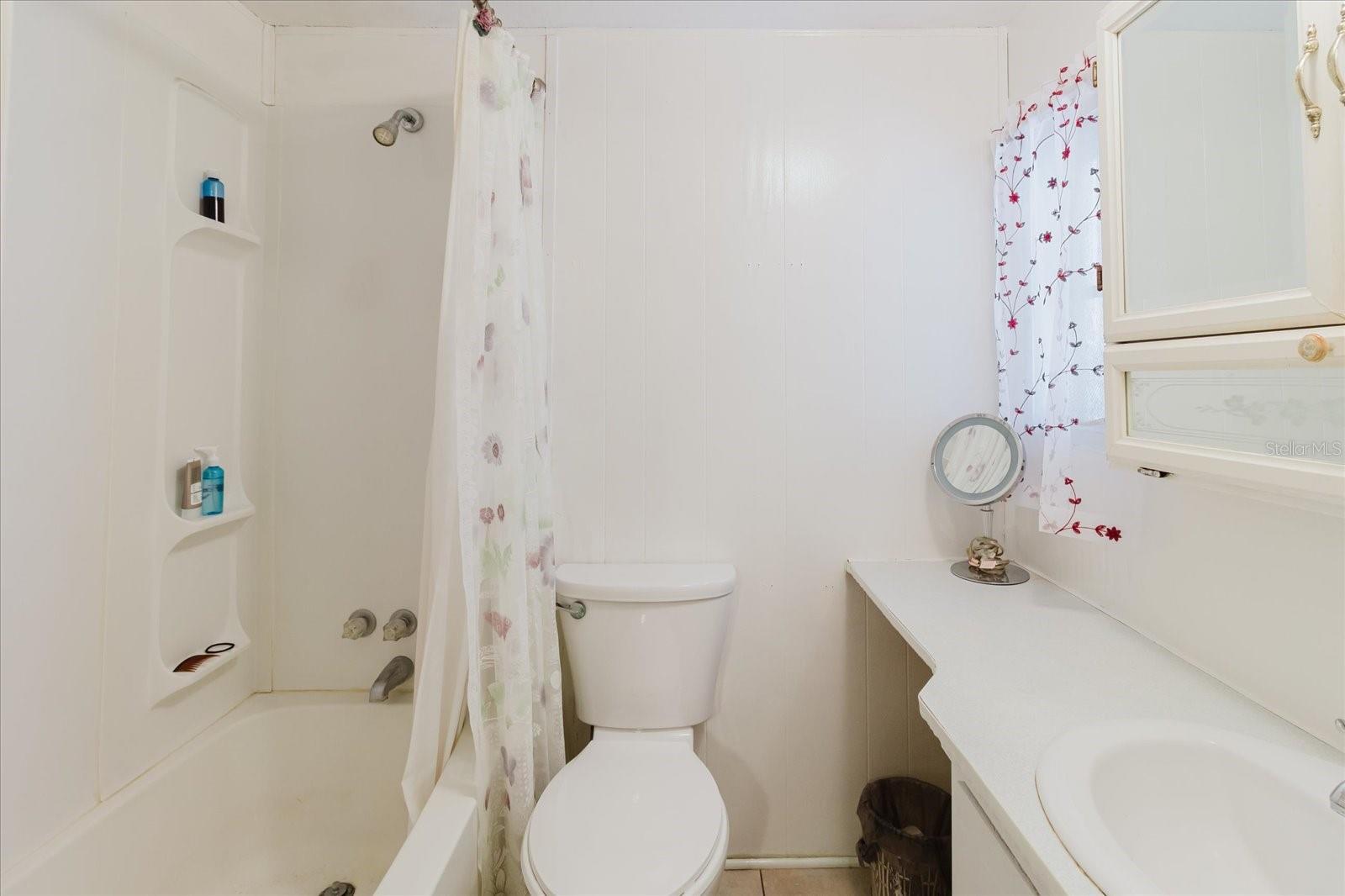 Image 24 of 44 For 7803 46th Avenue N 63