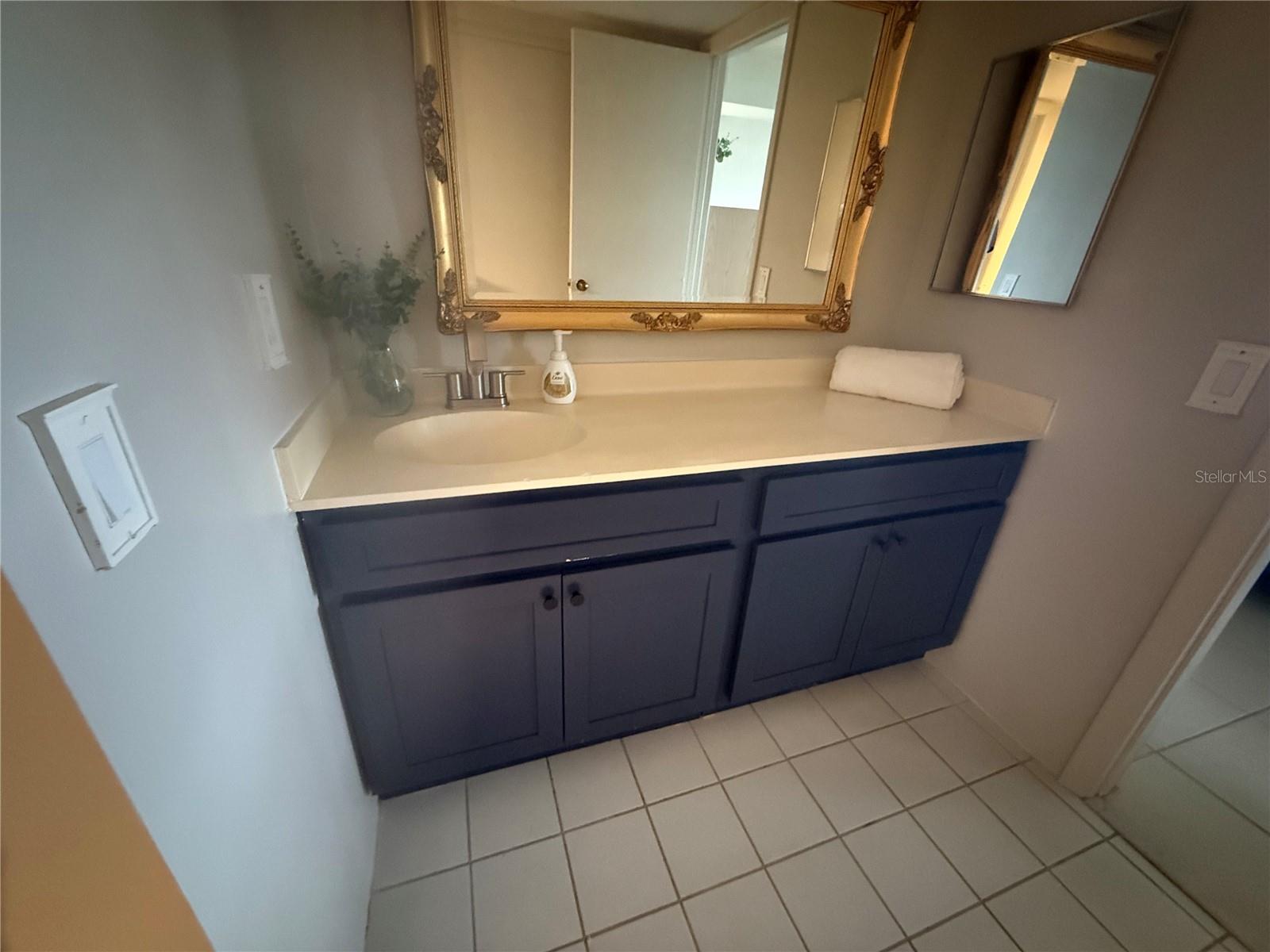 Image 22 of 44 For 6009 Sea Ranch Drive 804