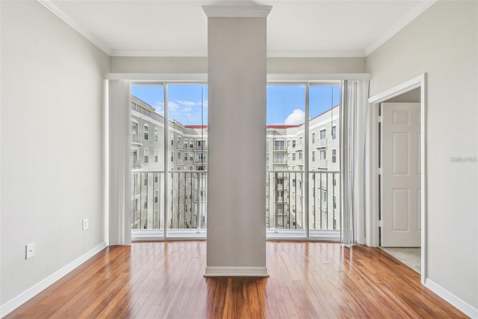 Image 11 of 39 For 700 Harbour Island Boulevard 735