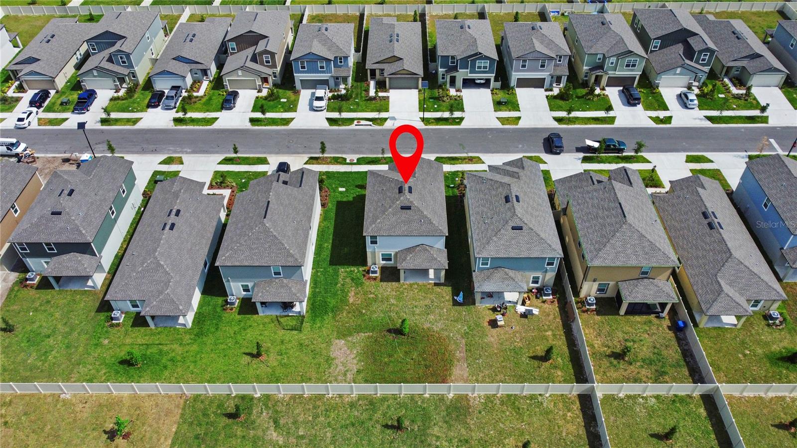 Image 39 of 43 For 17570 Shirewood Way