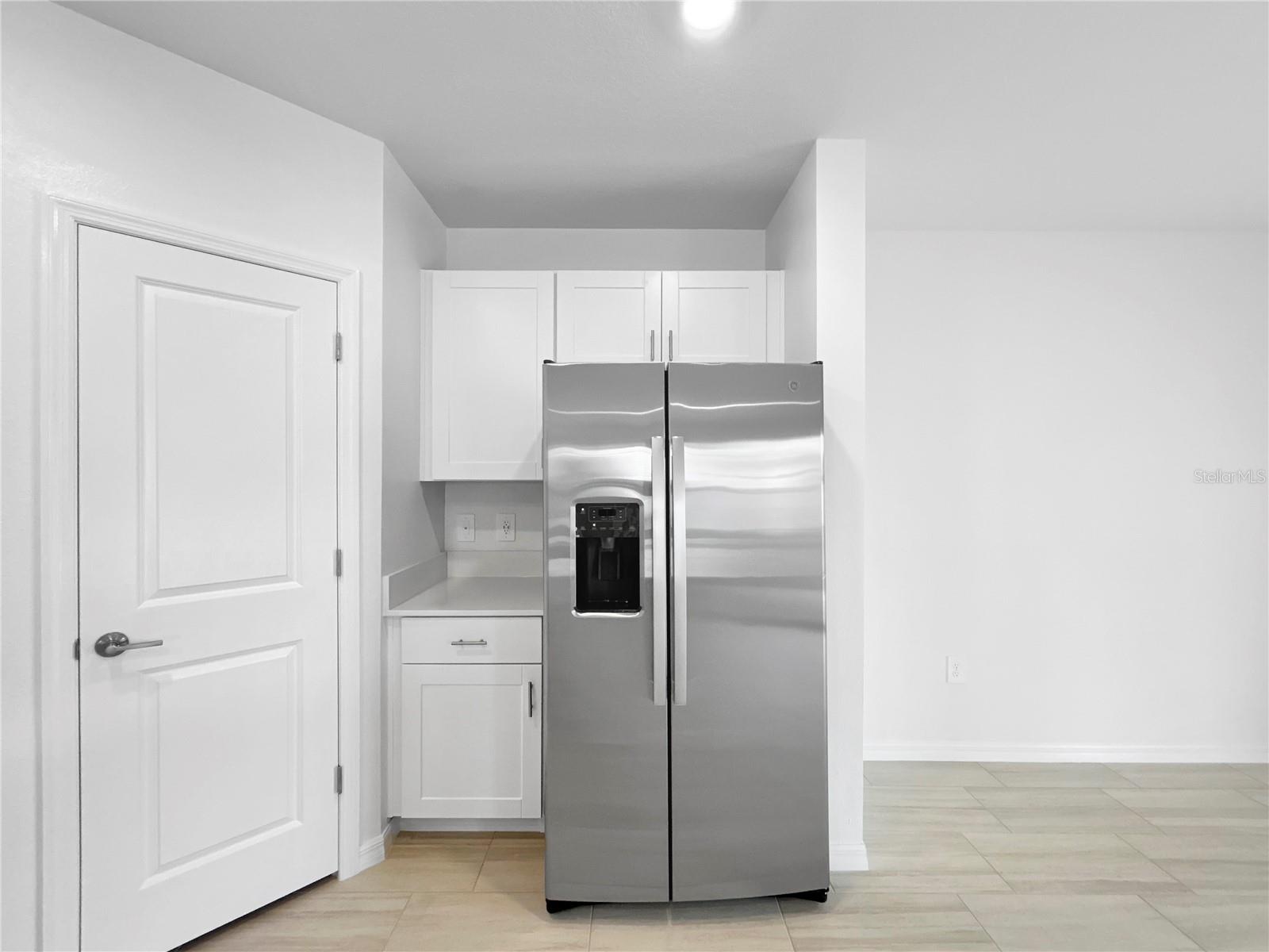 Image 4 of 43 For 17570 Shirewood Way