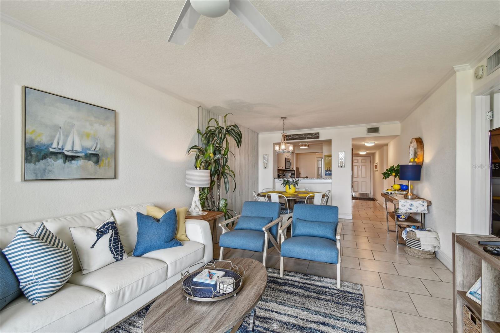Image 10 of 38 For 5701 Bahia Del Mar Circle 105