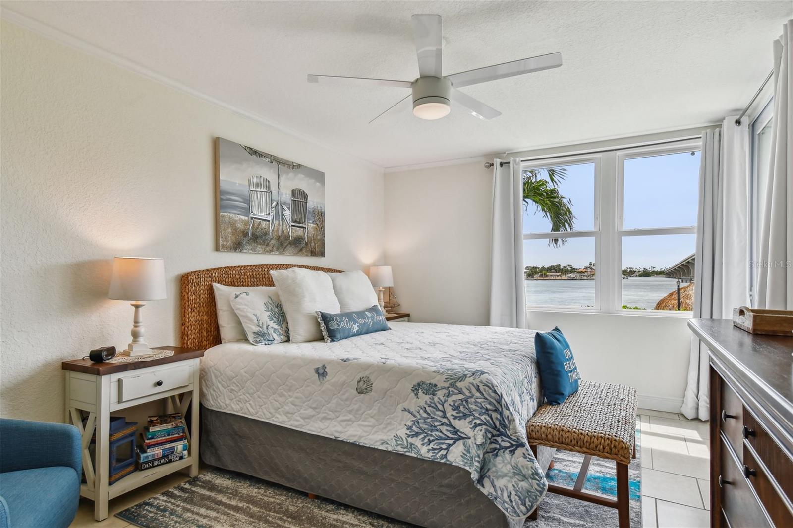 Image 18 of 38 For 5701 Bahia Del Mar Circle 105