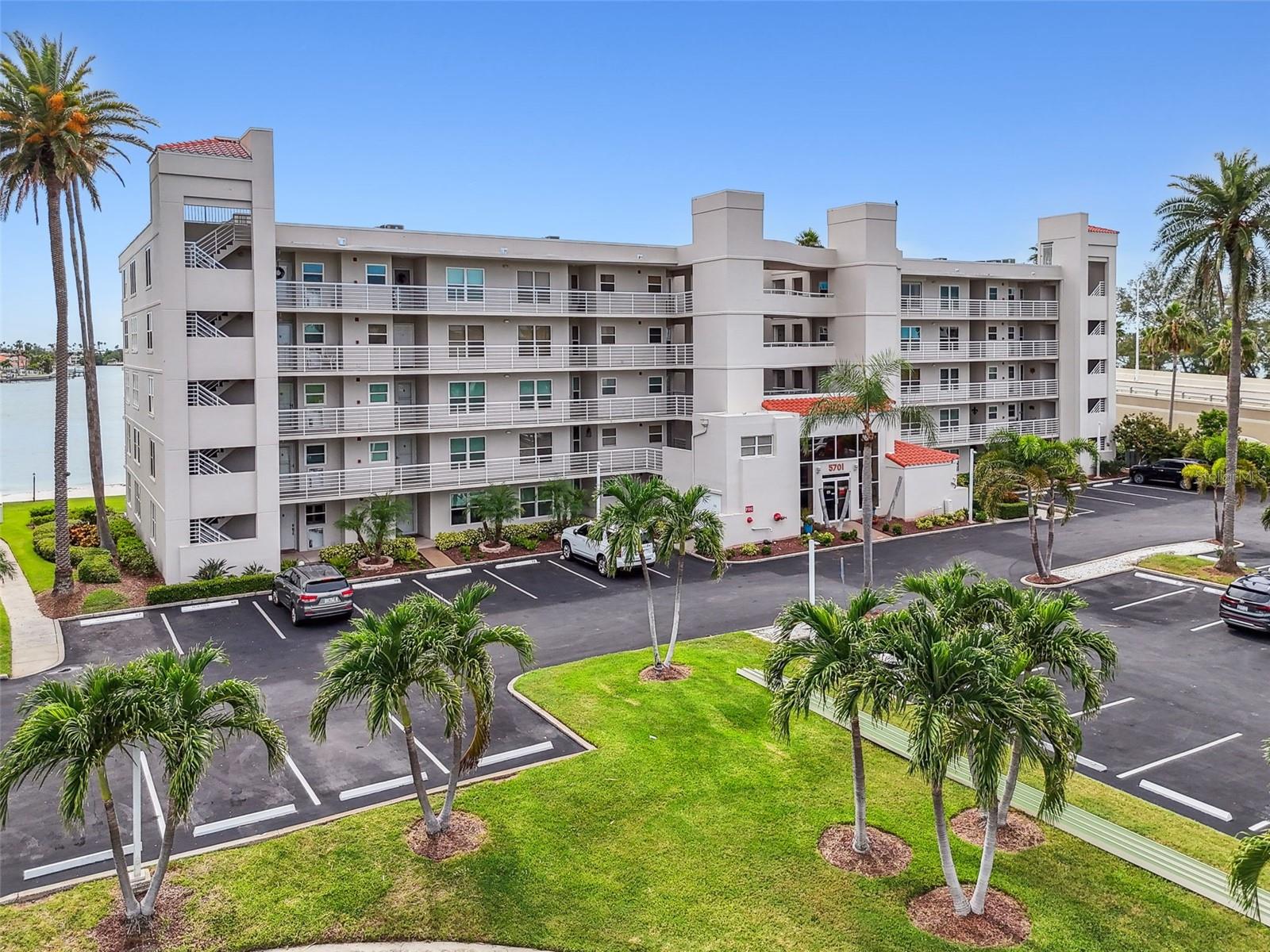 Image 2 of 38 For 5701 Bahia Del Mar Circle 105