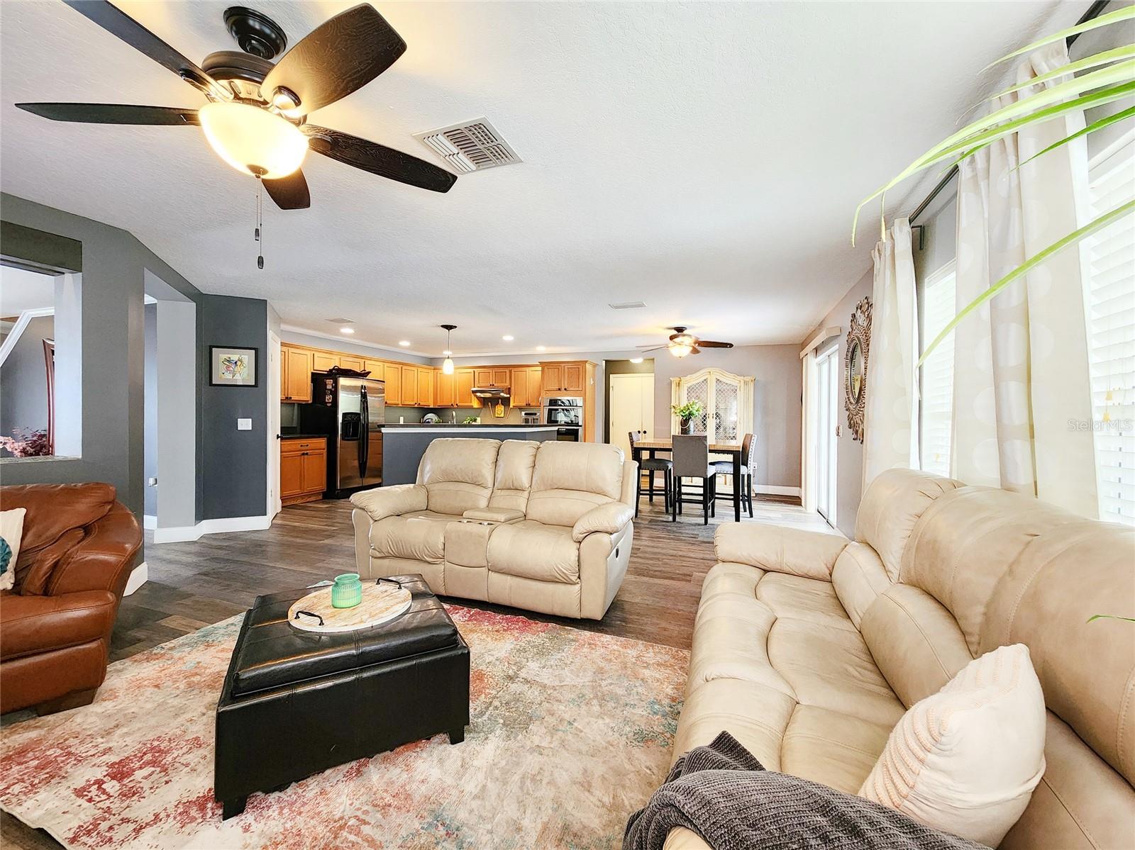 Image 11 of 66 For 3112 Kearns Road