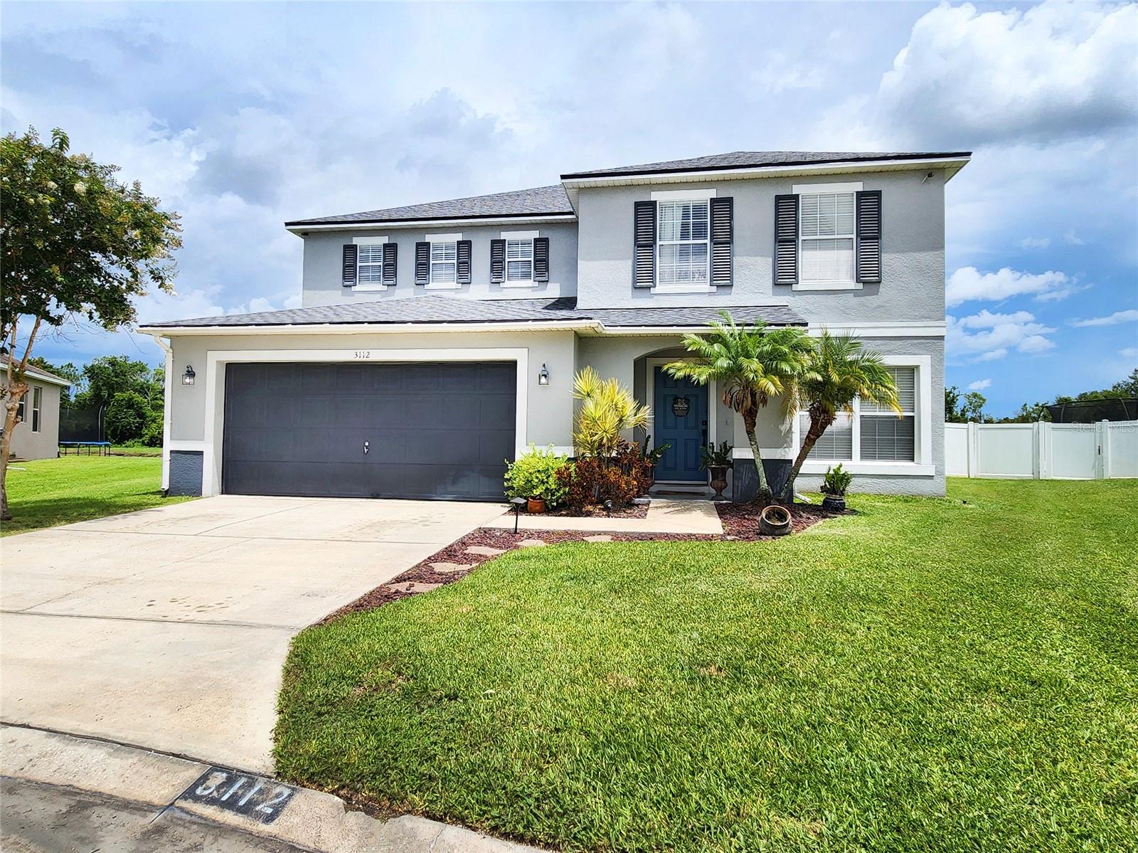 Image 3 of 66 For 3112 Kearns Road