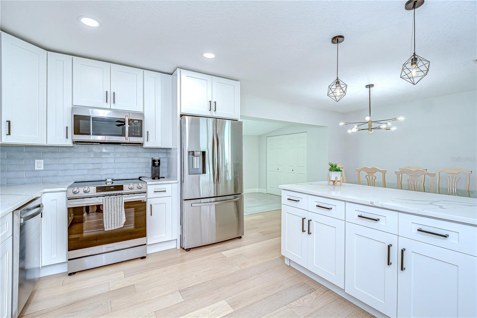 Image 6 of 20 For 6291 63rd Street N
