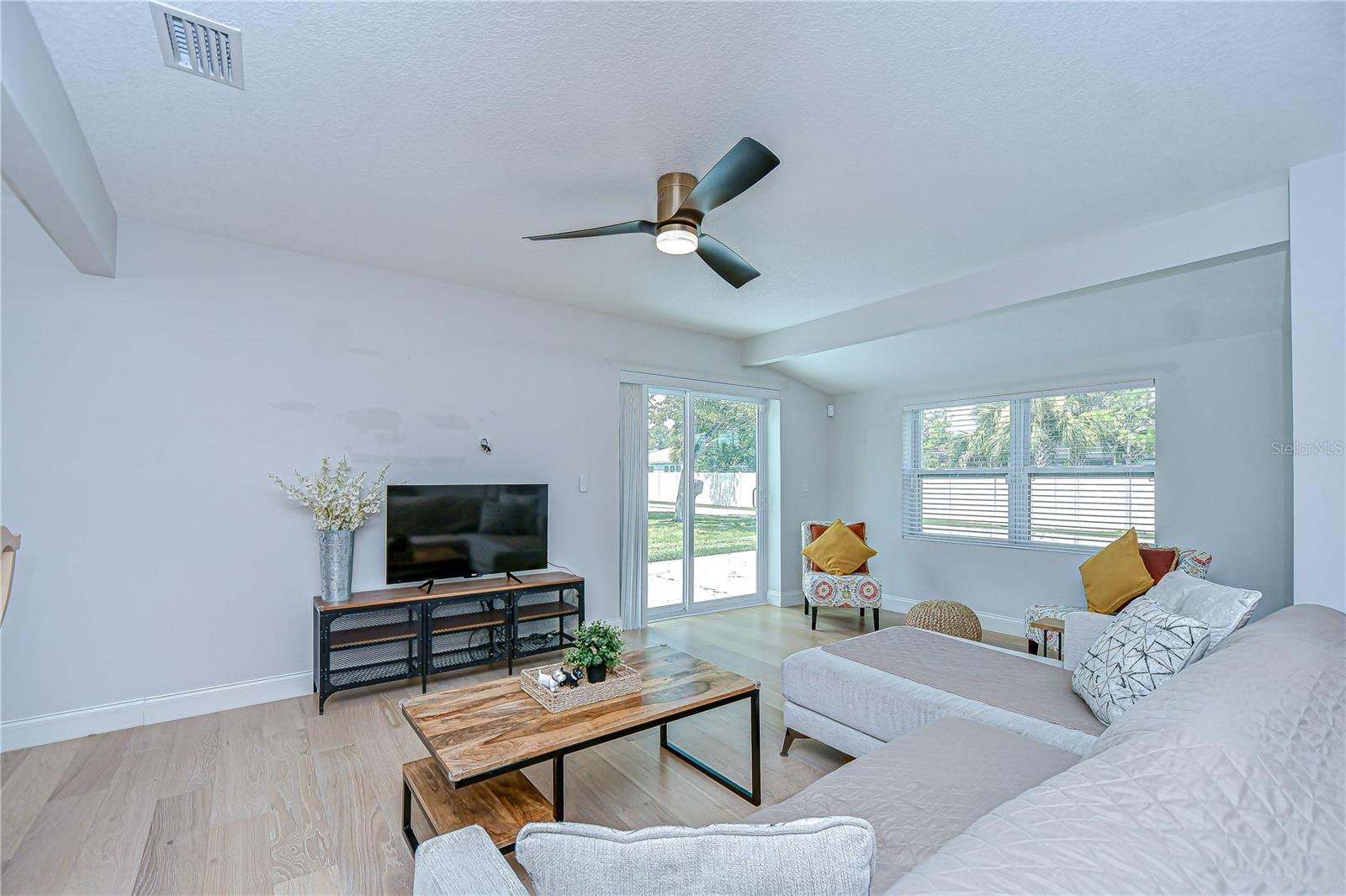 Image 9 of 20 For 6291 63rd Street N