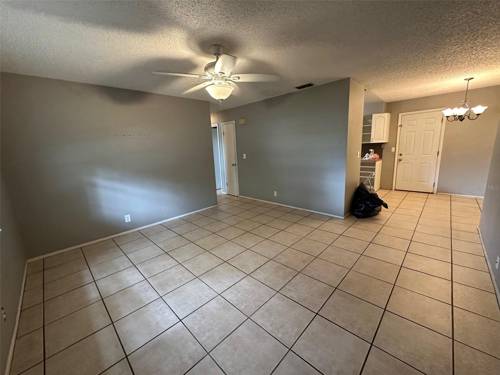 Image 10 of 45 For 27143 Wakefield Drive