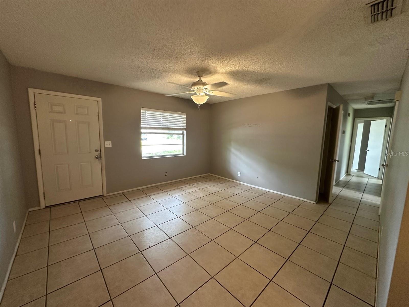 Image 11 of 45 For 27143 Wakefield Drive