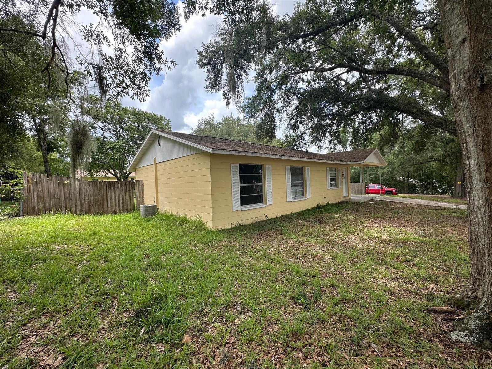Image 2 of 45 For 27143 Wakefield Drive