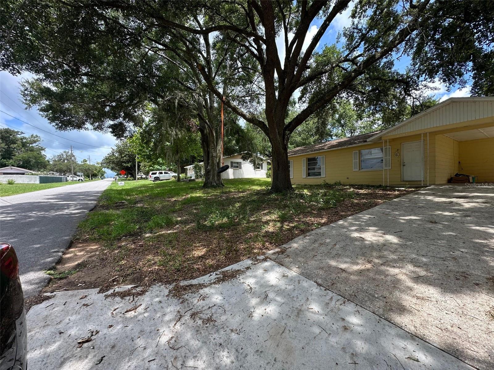 Image 41 of 45 For 27143 Wakefield Drive