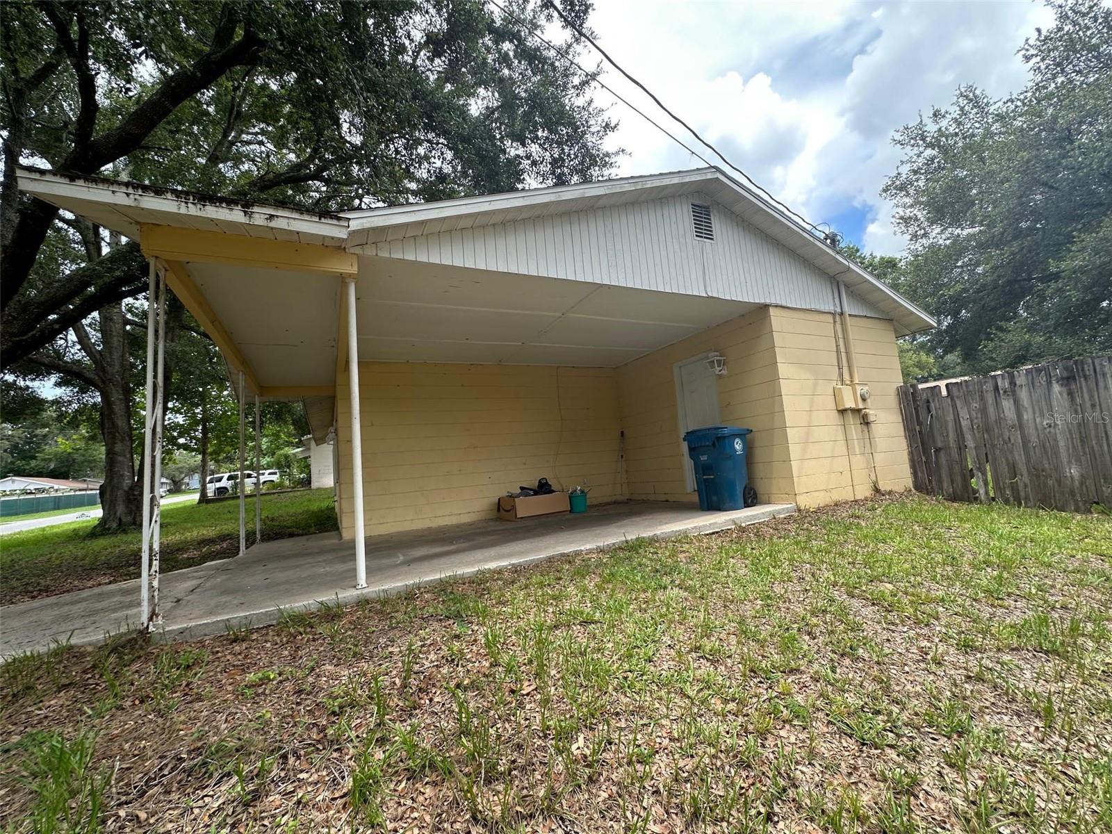 Image 5 of 45 For 27143 Wakefield Drive